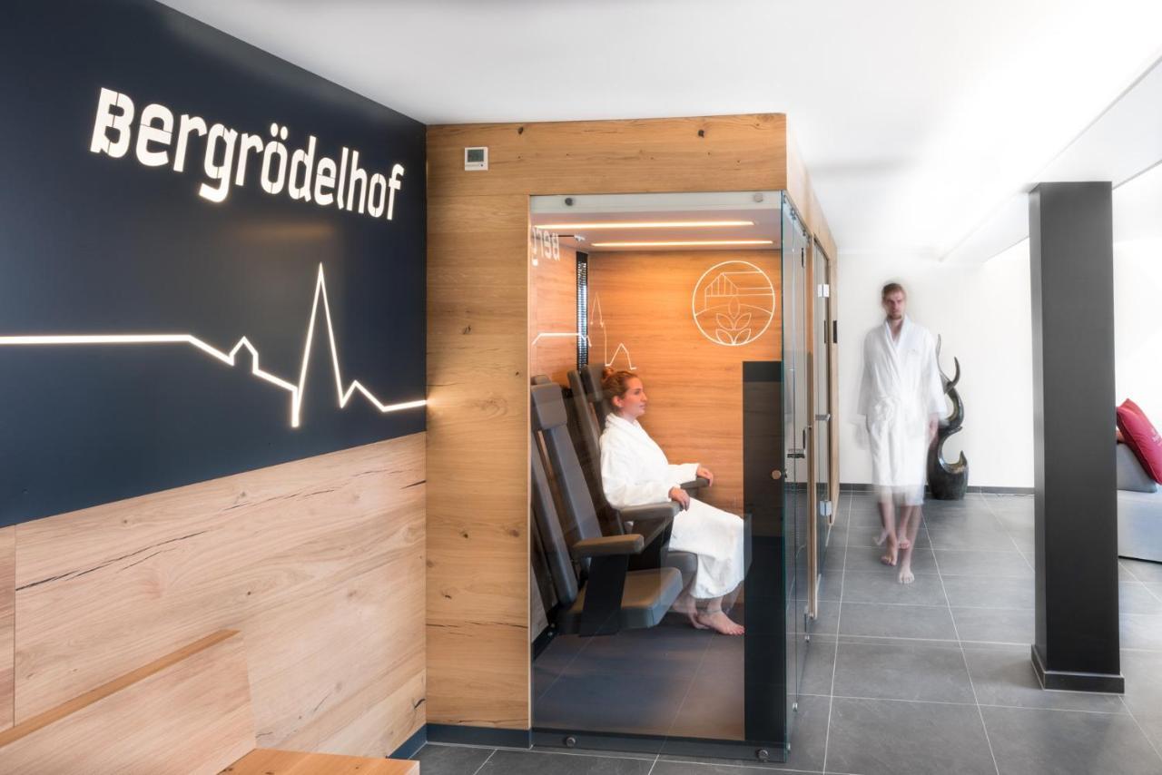 Chalet-Ferienwohnung Giebeltraum, 115 Qm, Wellness/Fitness/Sauna - Bergroedelhof Feilitzsch Kültér fotó