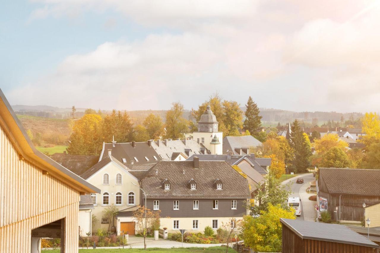 Chalet-Ferienwohnung Giebeltraum, 115 Qm, Wellness/Fitness/Sauna - Bergroedelhof Feilitzsch Kültér fotó