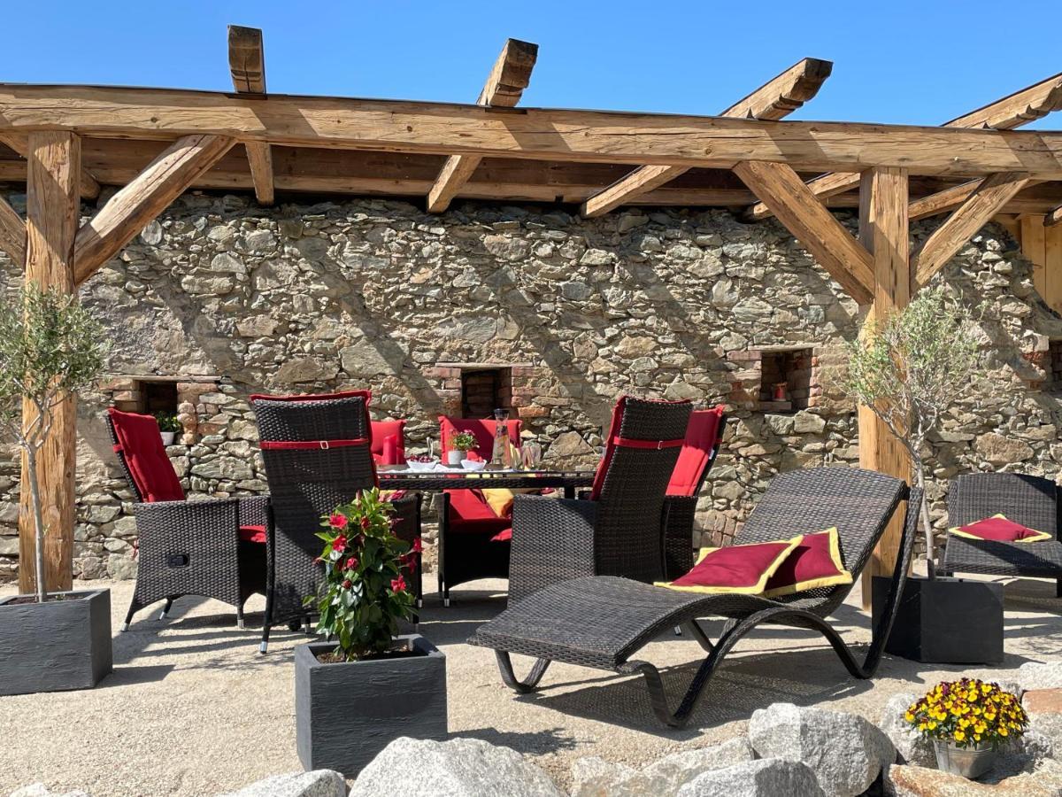 Chalet-Ferienwohnung Giebeltraum, 115 Qm, Wellness/Fitness/Sauna - Bergroedelhof Feilitzsch Kültér fotó